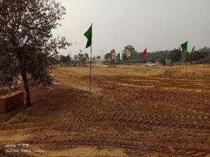 Land in Lucknow Sultanpur Road
