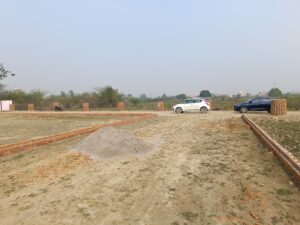 Perfect Plot in Raebareli